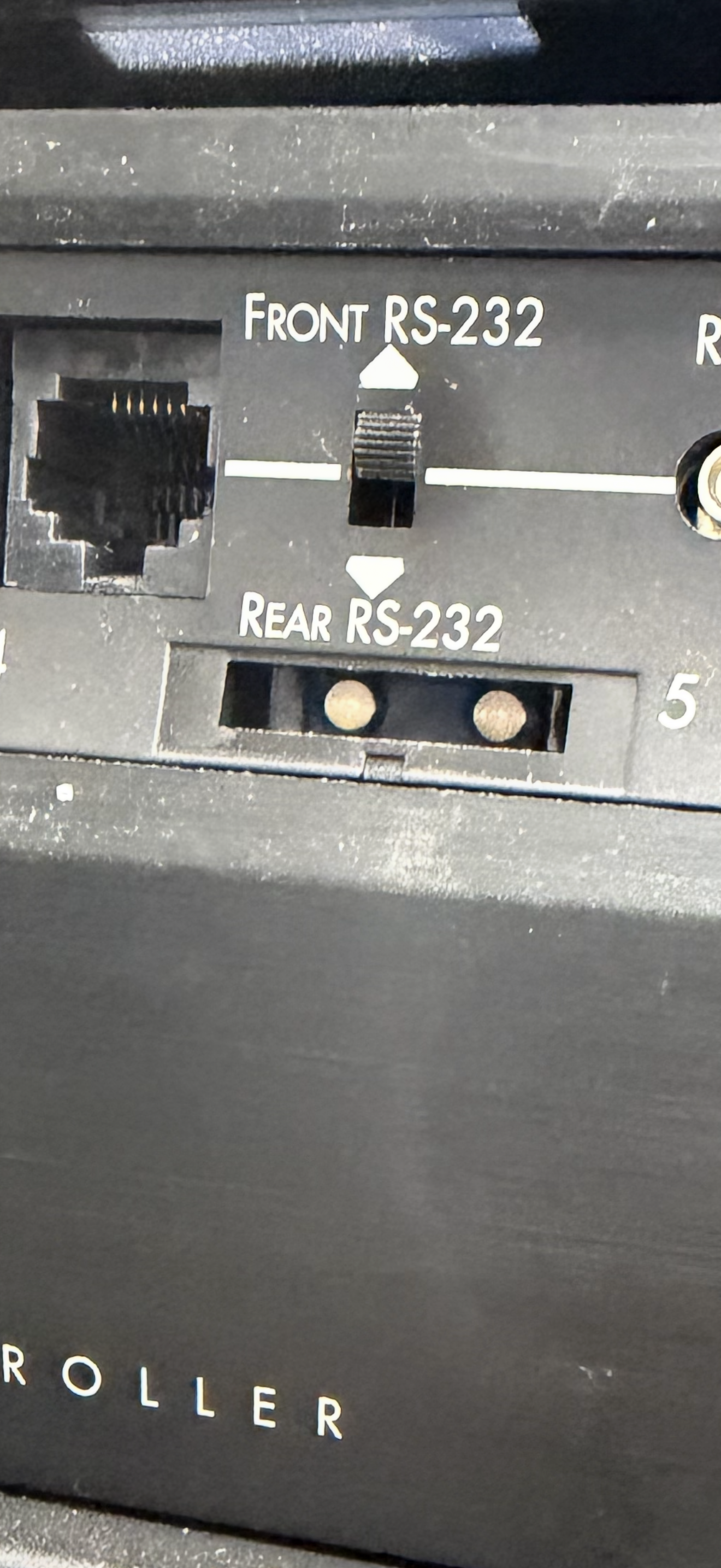 CAV6.6 serial port switch
